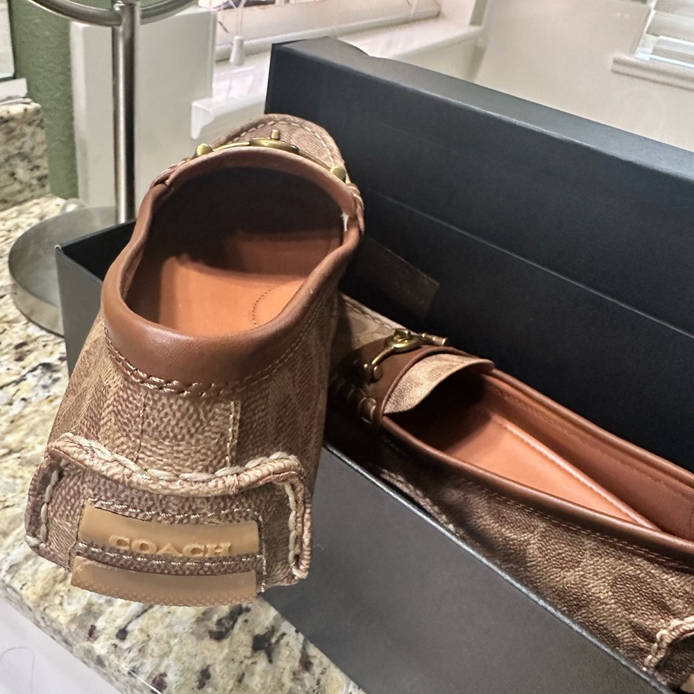 Coach shoes - Picture 5 of 5